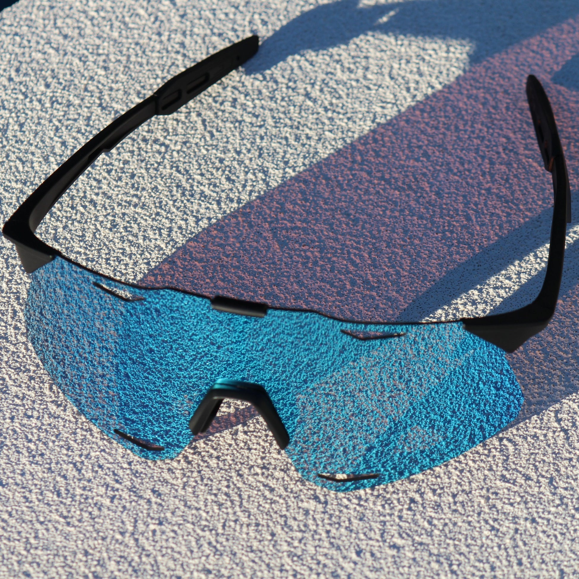 Side view of Badger10 baseball sunglasses, emphasizing their lightweight feel and anti-fog ventilation perfect for intense sports activities.