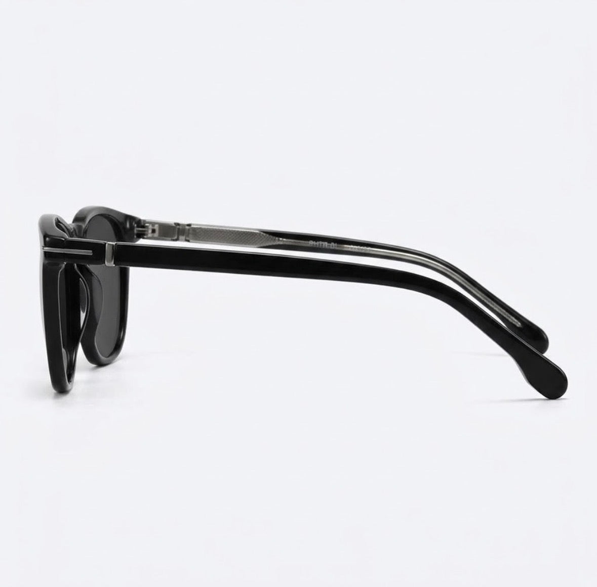 Locked Eyewear Sojourner baseball sunglasses for baseball coaches with spring hinges designed for all-day comfort during long travel days